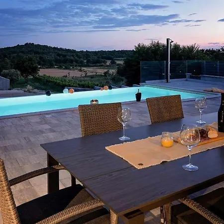 Sunnyside Nyaraló *