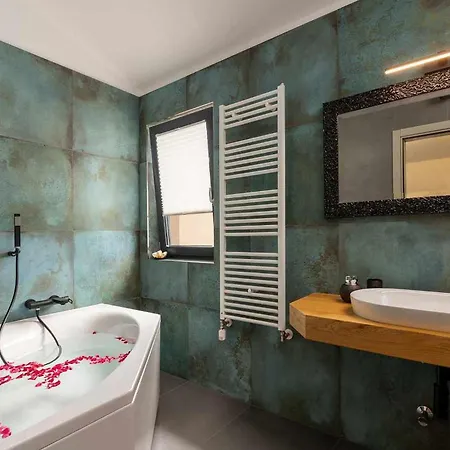 בית נופש Sunnyside פורץ